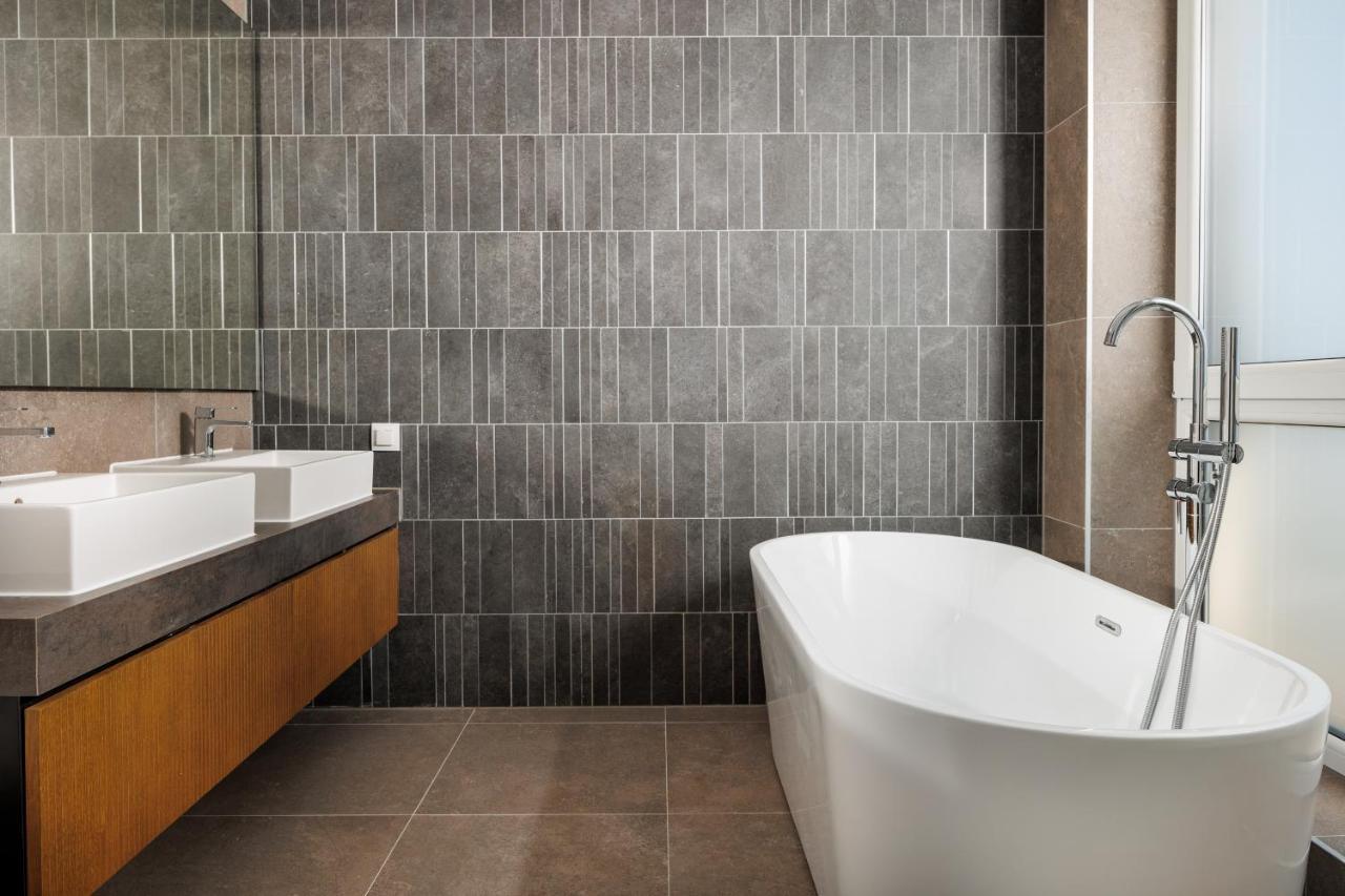 Mandala Designer Apartments With Free Private Parking, Near Mall Coresi Брашов Экстерьер фото
