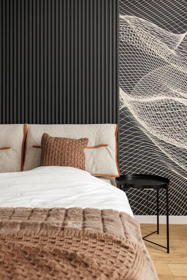 Mandala Designer Apartments With Free Private Parking, Near Mall Coresi Брашов Экстерьер фото