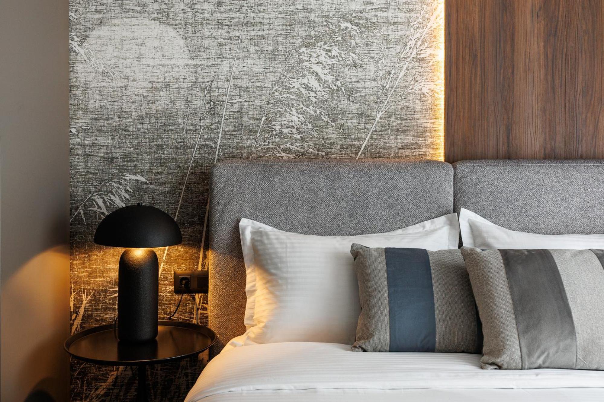 Mandala Designer Apartments With Free Private Parking, Near Mall Coresi Брашов Экстерьер фото