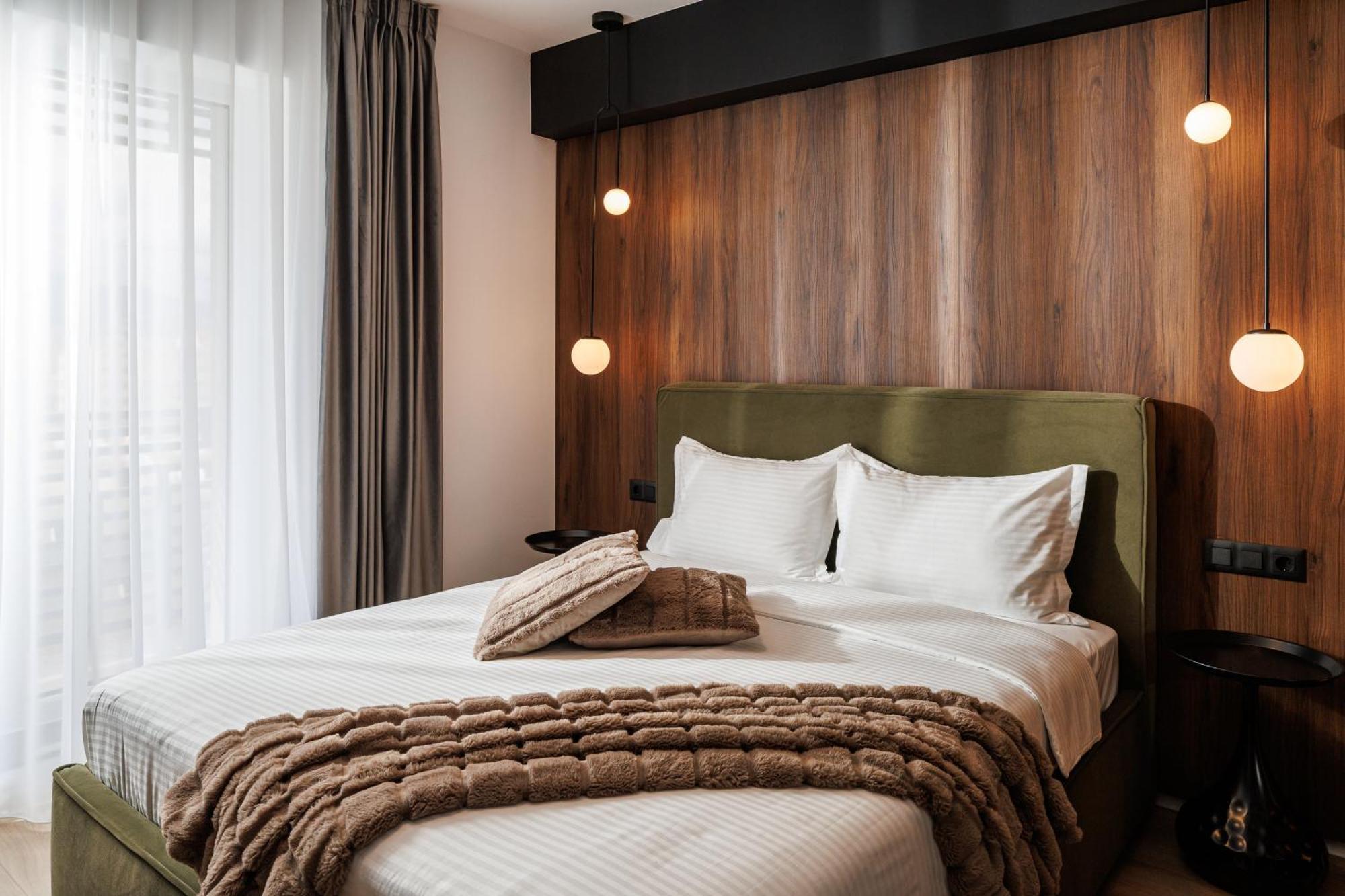 Mandala Designer Apartments With Free Private Parking, Near Mall Coresi Брашов Экстерьер фото